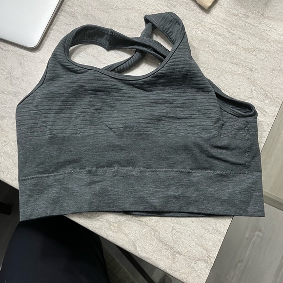 Alphalete Revival Sports Bra - Picture 3 of 6